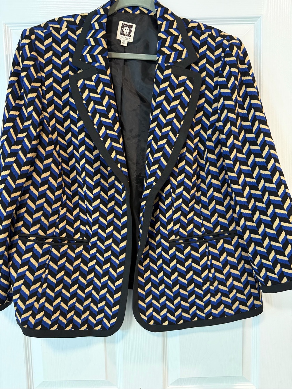 Anne Klein Blue, Black & Cream Houndstooth Blazer